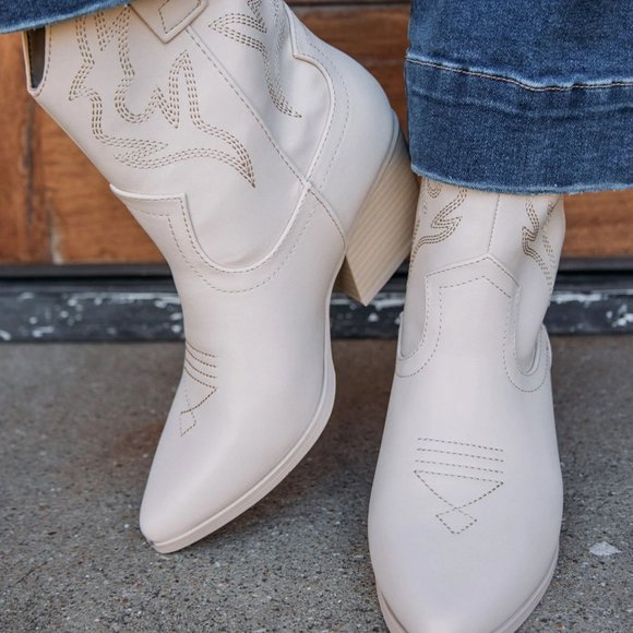 NEW🔥 Bone Embroidered Cowboy Western Ankle Booties Boots Pointed Toe Block Heel - Picture 4 of 8